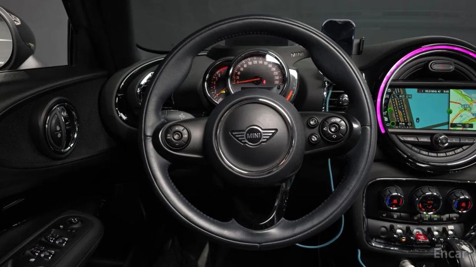 Mini clubman