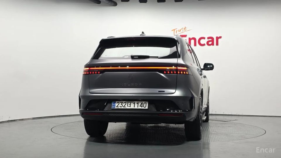Renault-KoreaSamsung Grand Koleos