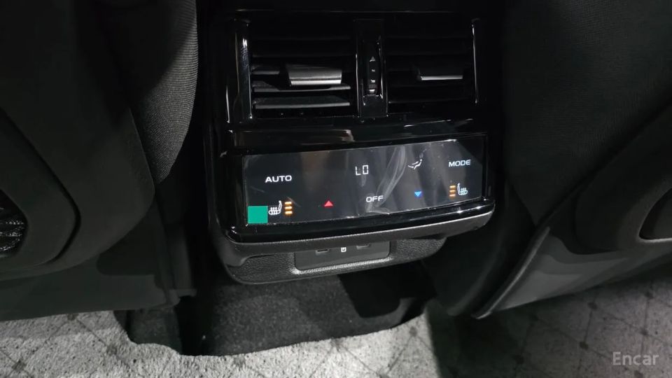 Renault-KoreaSamsung Grand Koleos