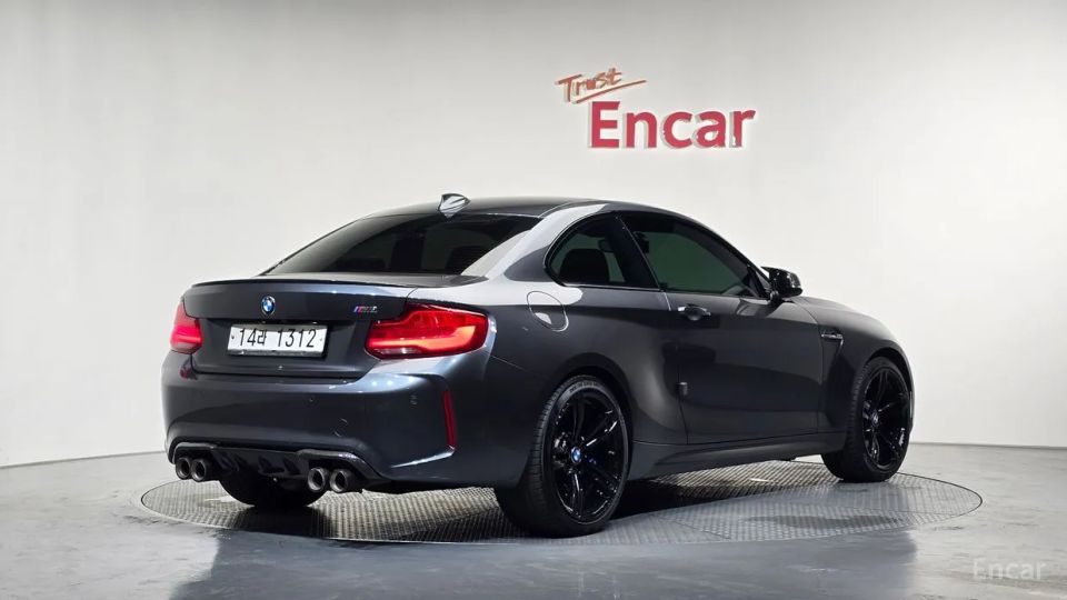 BMW M2