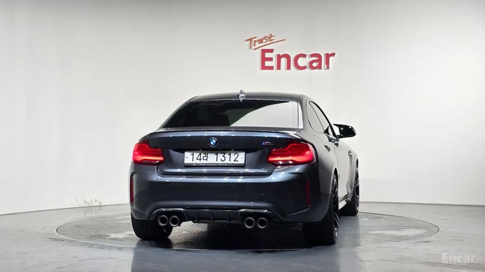 BMW M2