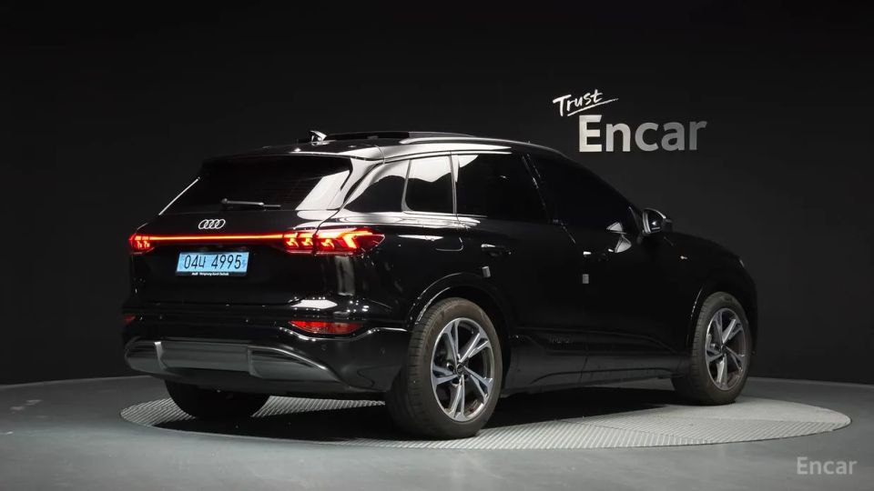 Audi Q6 e-tron
