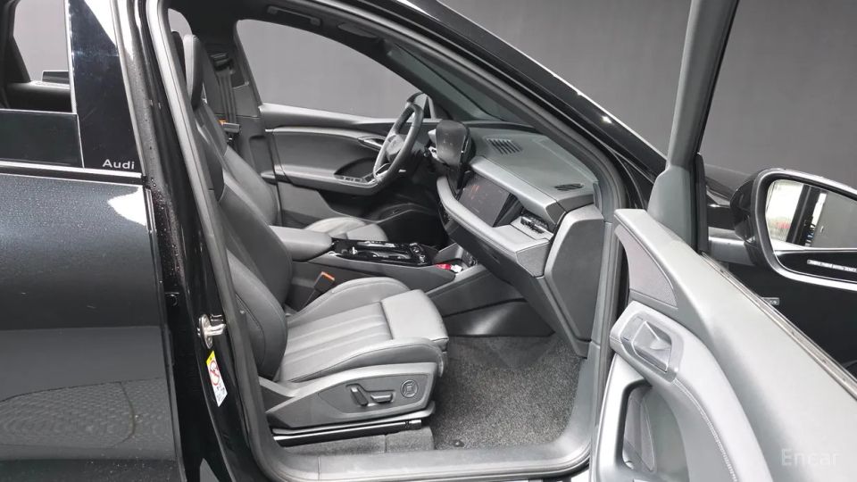 Audi Q6 e-tron