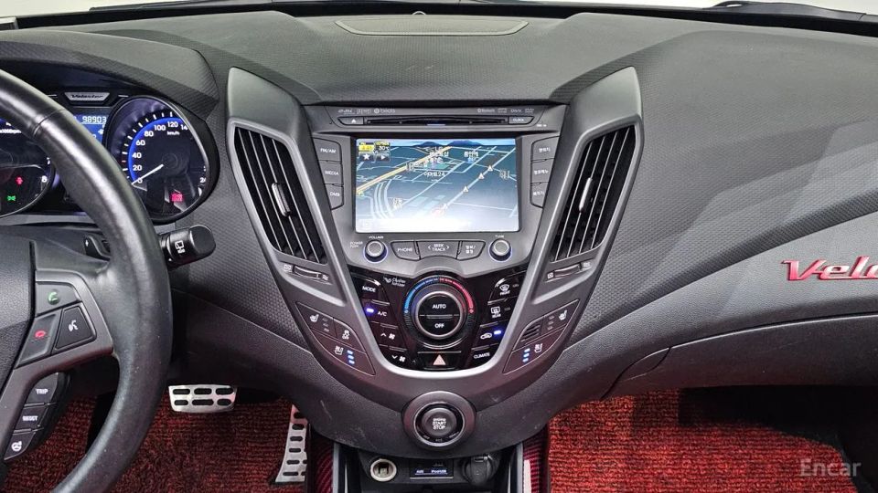 Hyundai Veloster