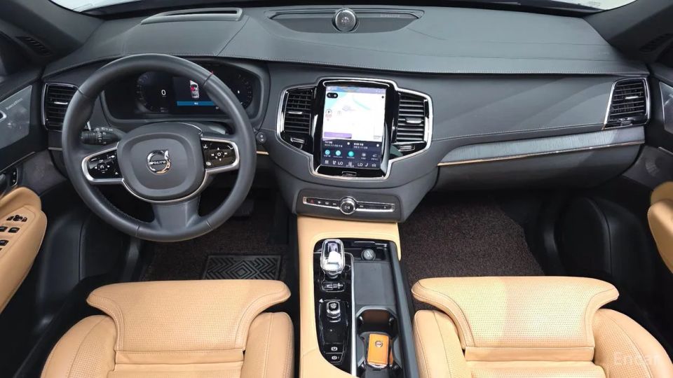 Volvo XC90