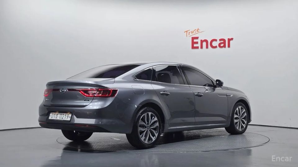 Renault-KoreaSamsung SM6