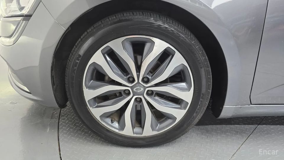 Renault-KoreaSamsung SM6