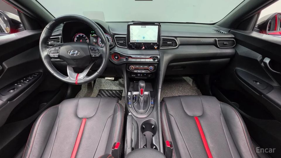 Hyundai Veloster