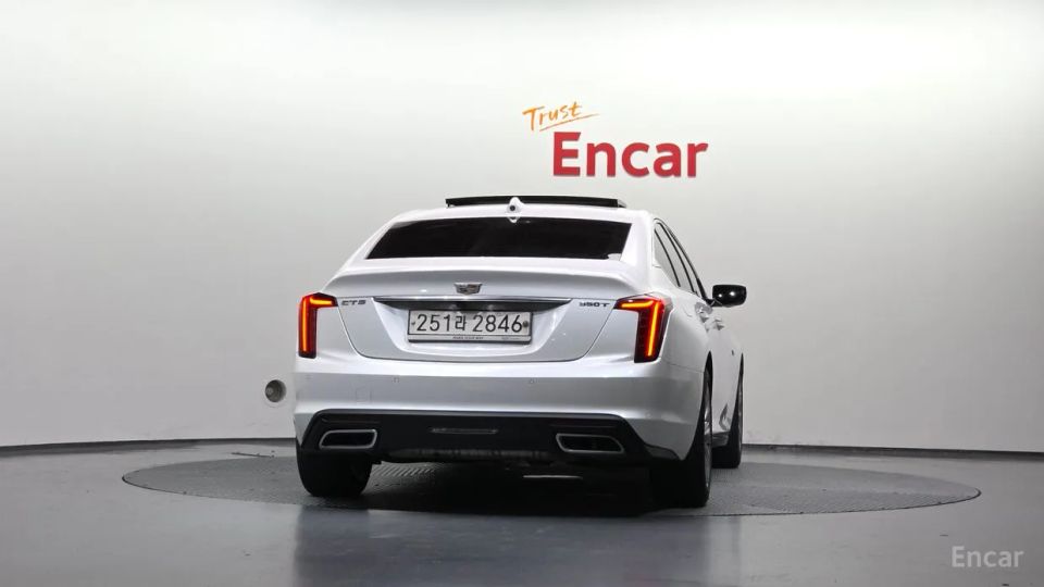 Cadillac CT5