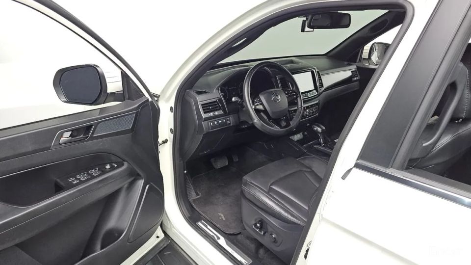 KG_Mobility_Ssangyong Rexton