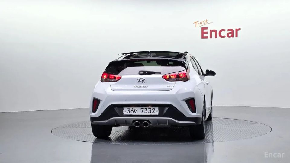 Hyundai Veloster