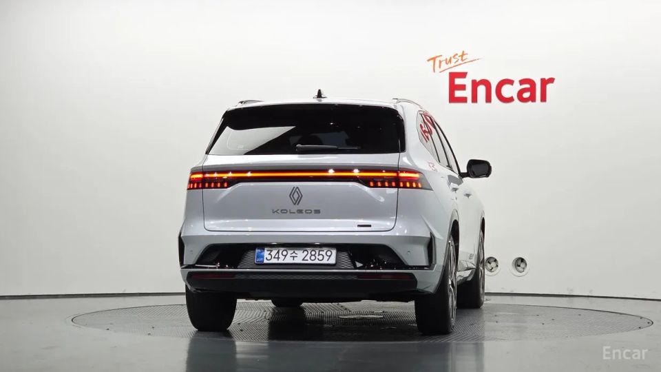 Renault-KoreaSamsung Grand Koleos