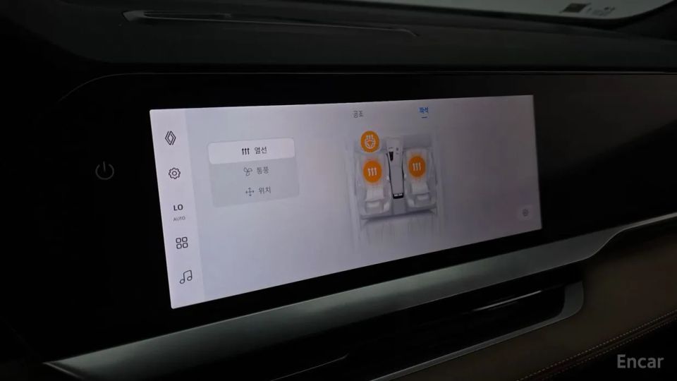 Renault-KoreaSamsung Grand Koleos