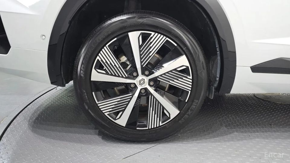 Renault-KoreaSamsung Grand Koleos