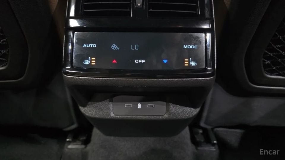 Renault-KoreaSamsung Grand Koleos