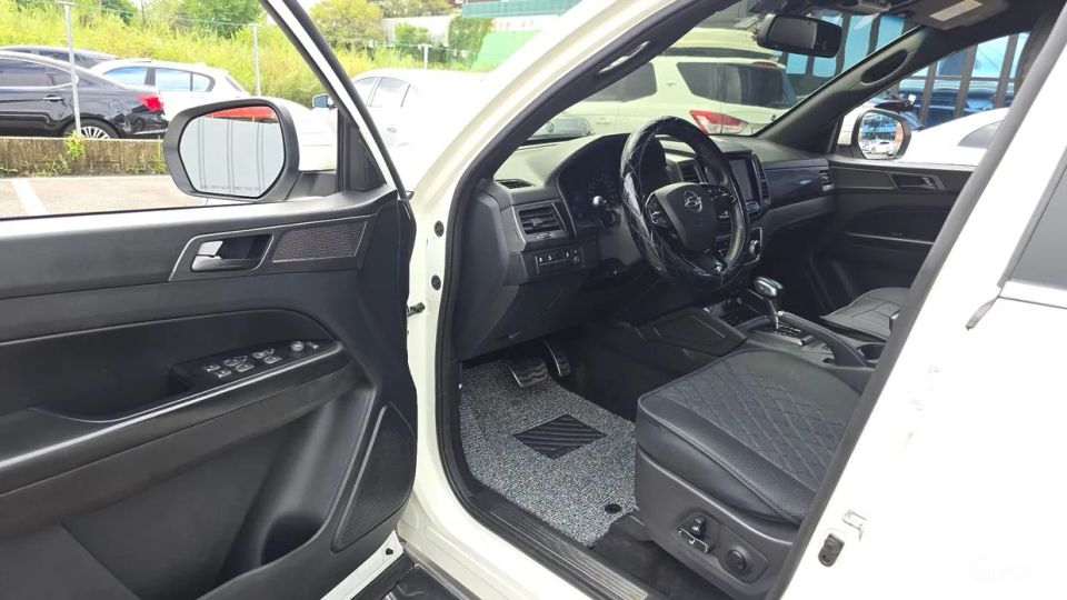KG_Mobility_Ssangyong Rexton