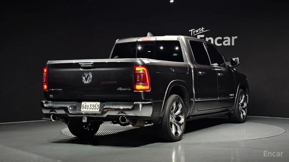 Dodge Ram Pick Up