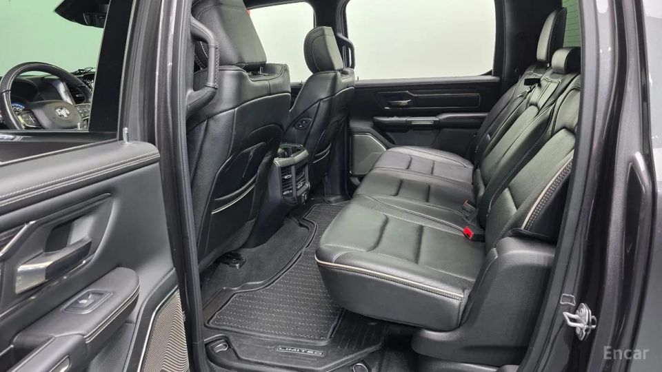 Dodge Ram Pick Up