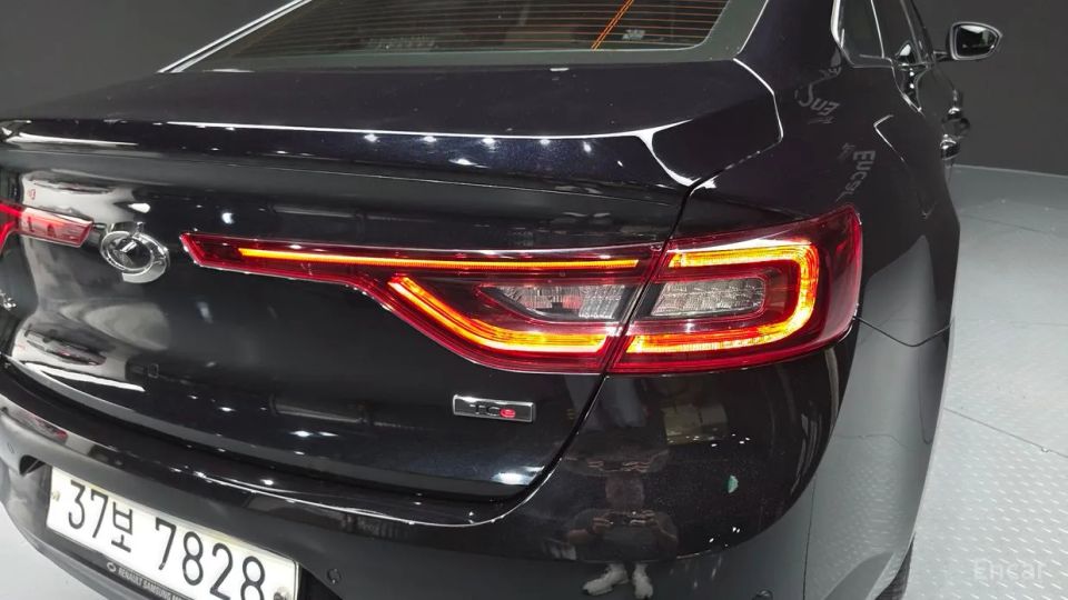 Renault-KoreaSamsung SM6