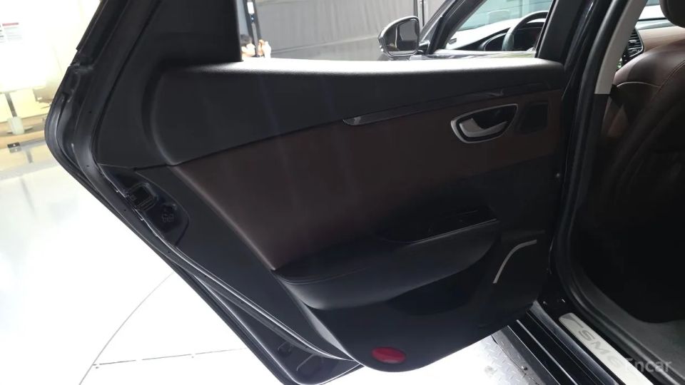 Renault-KoreaSamsung SM6