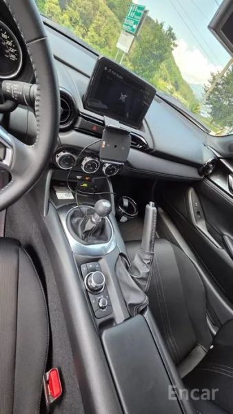 Mazda MX-5 Miata
