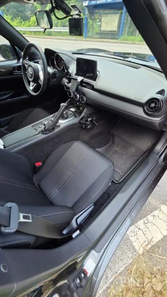 Mazda MX-5 Miata