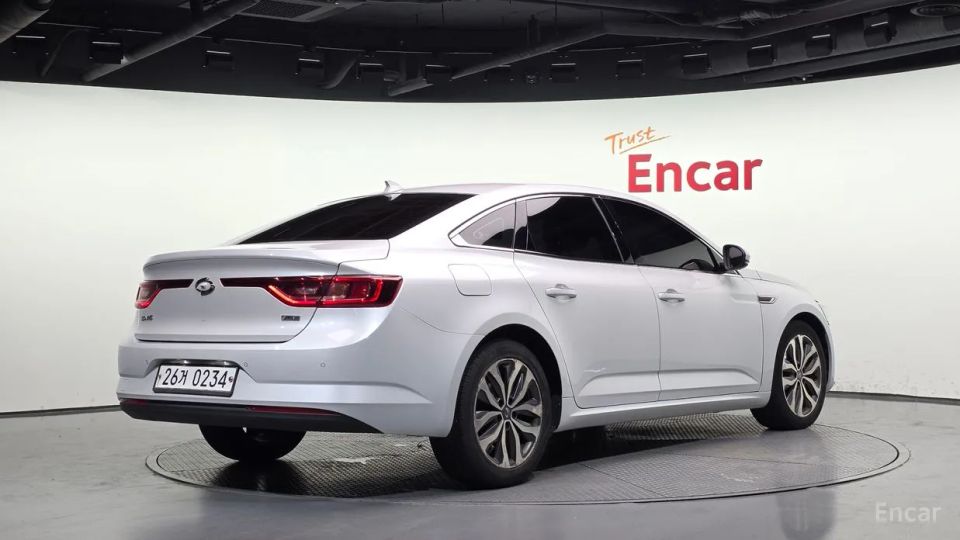 Renault-KoreaSamsung SM6