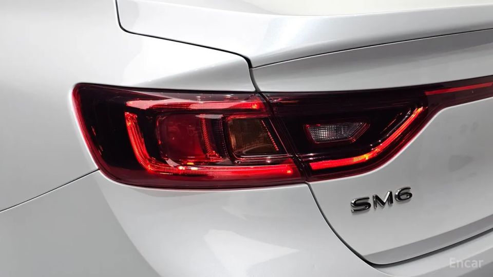 Renault-KoreaSamsung SM6