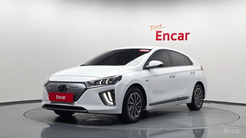 Hyundai Ioniq