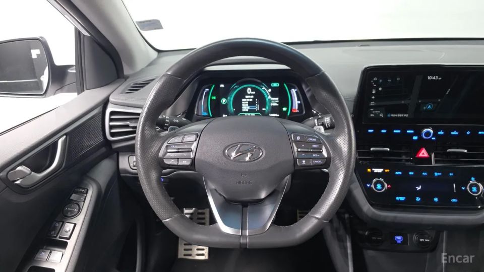 Hyundai Ioniq