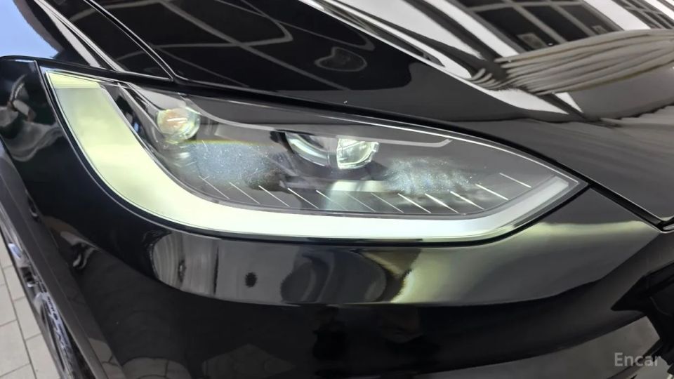 Tesla model-x