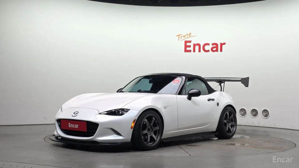 Mazda MX-5 Miata