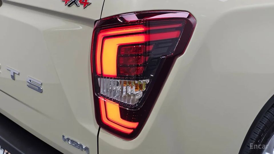 KG_Mobility_Ssangyong Rexton