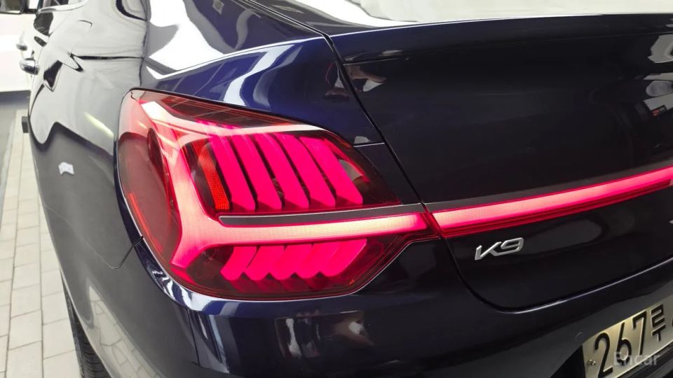 Kia K9