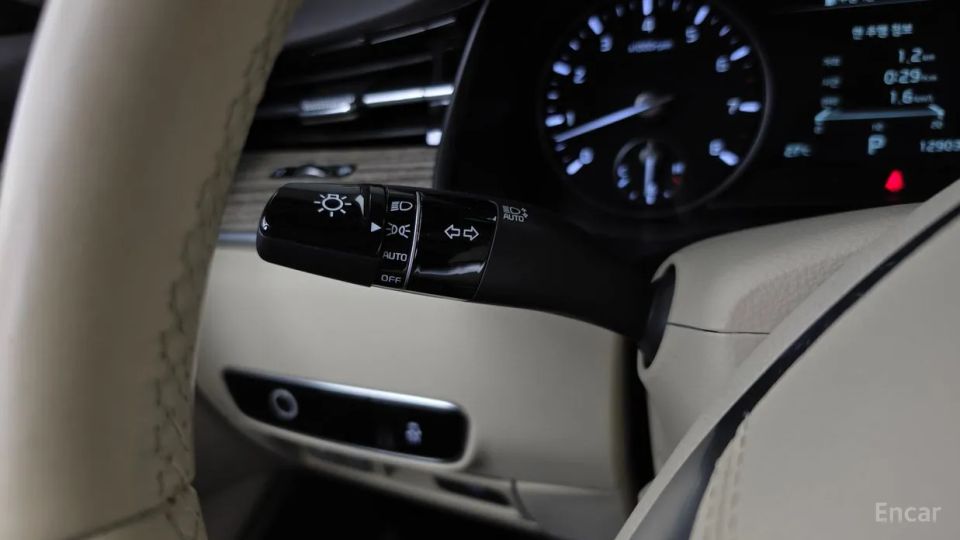 Kia K9