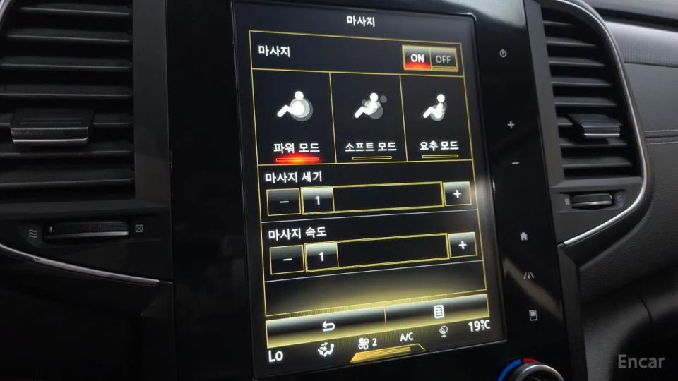 Renault-KoreaSamsung SM6