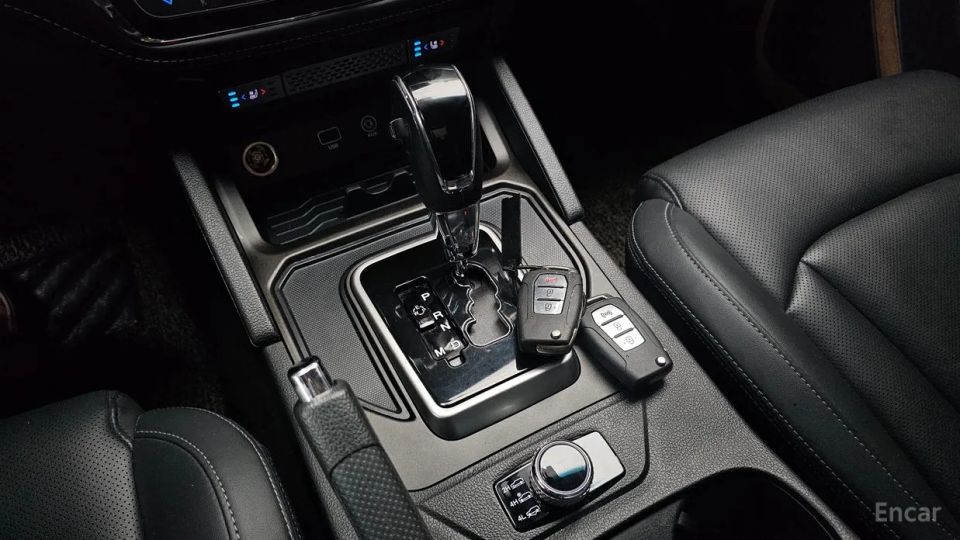 KG_Mobility_Ssangyong Rexton