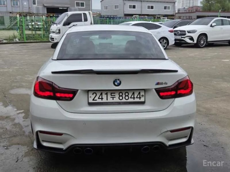 BMW M4