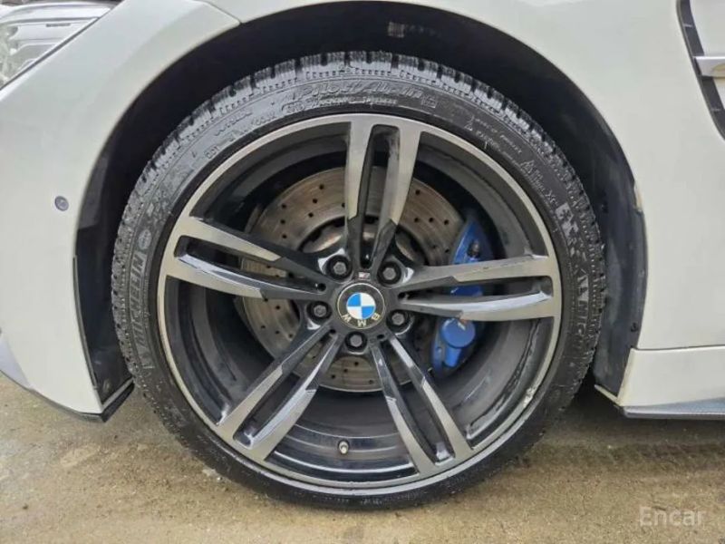 BMW M4