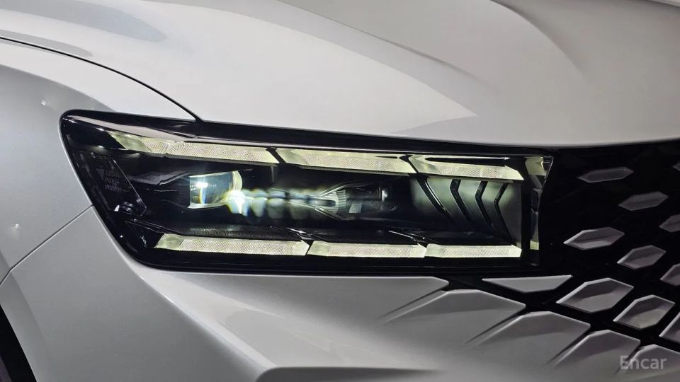 Renault-KoreaSamsung Grand Koleos