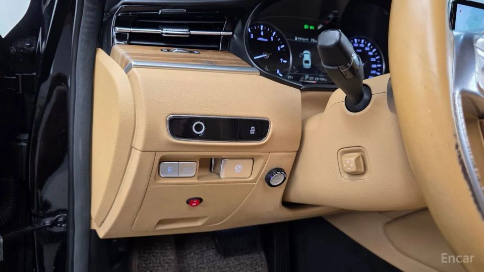 Kia K9