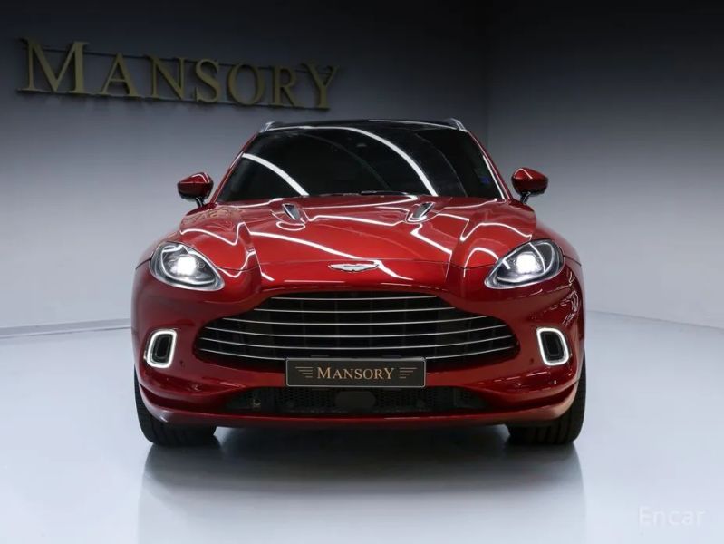 Astonmartin DBX