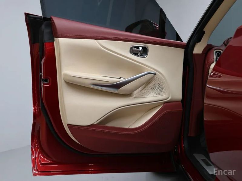 Astonmartin DBX