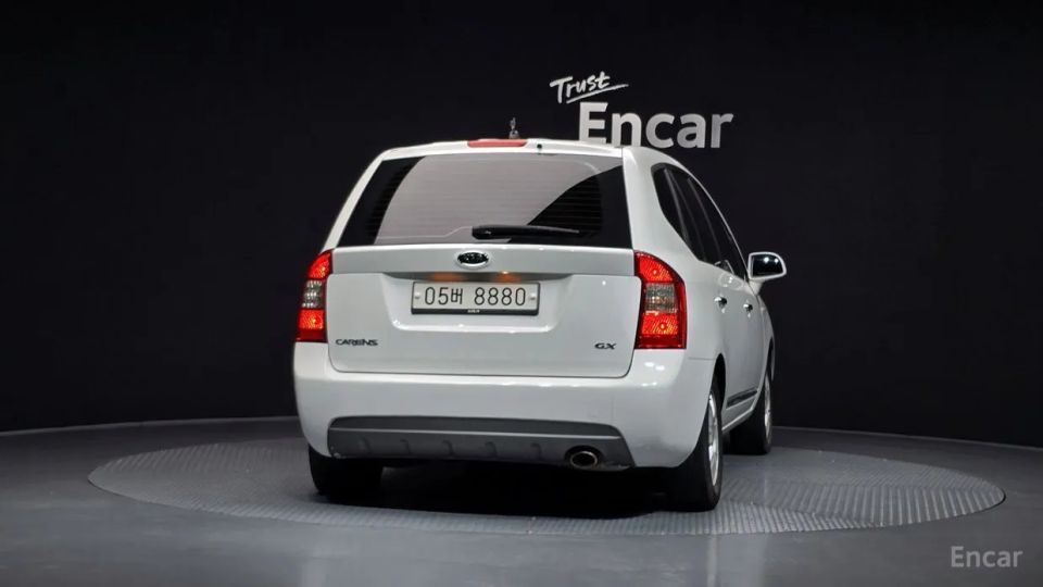 Kia Carens
