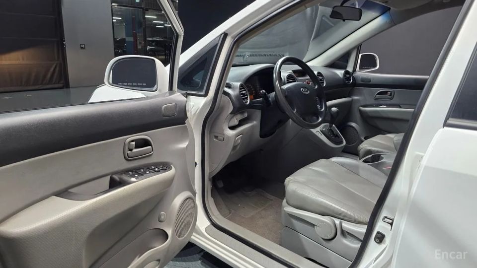 Kia Carens