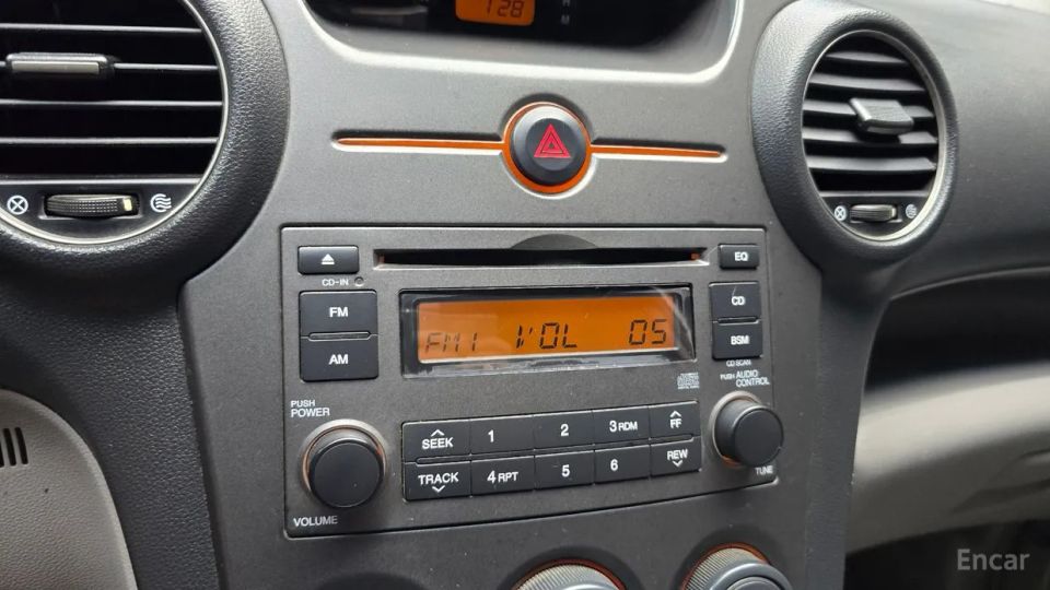 Kia Carens