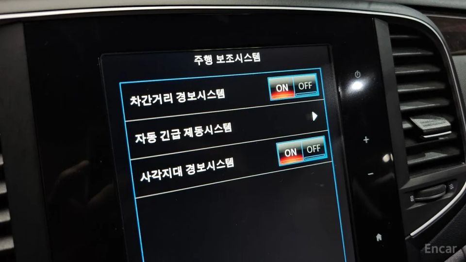 Renault-KoreaSamsung SM6