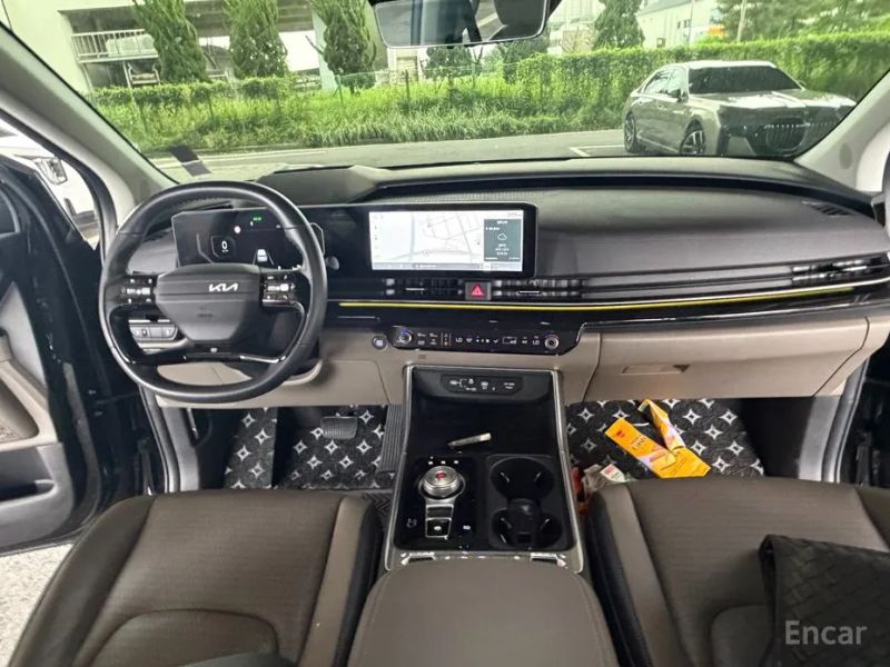 Kia Canival