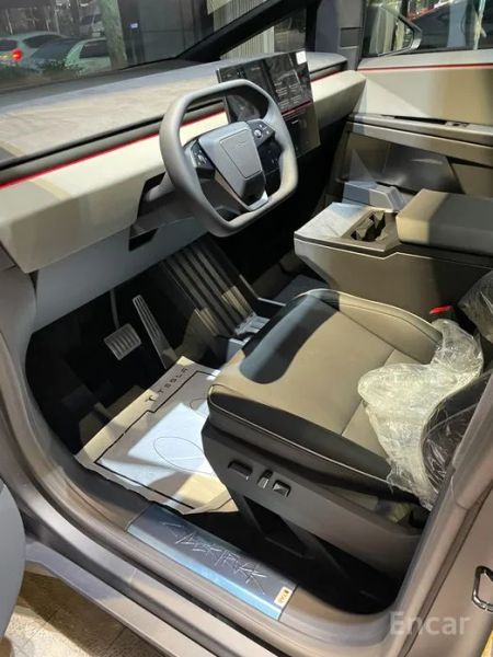Tesla Cybertruck