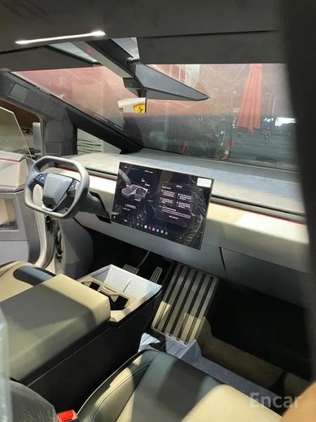 Tesla Cybertruck